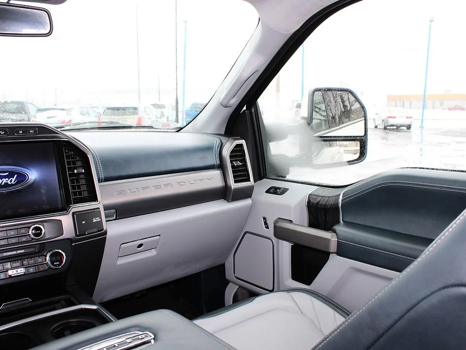 2022 Ford F-450 Super Duty Limited - Photo 45