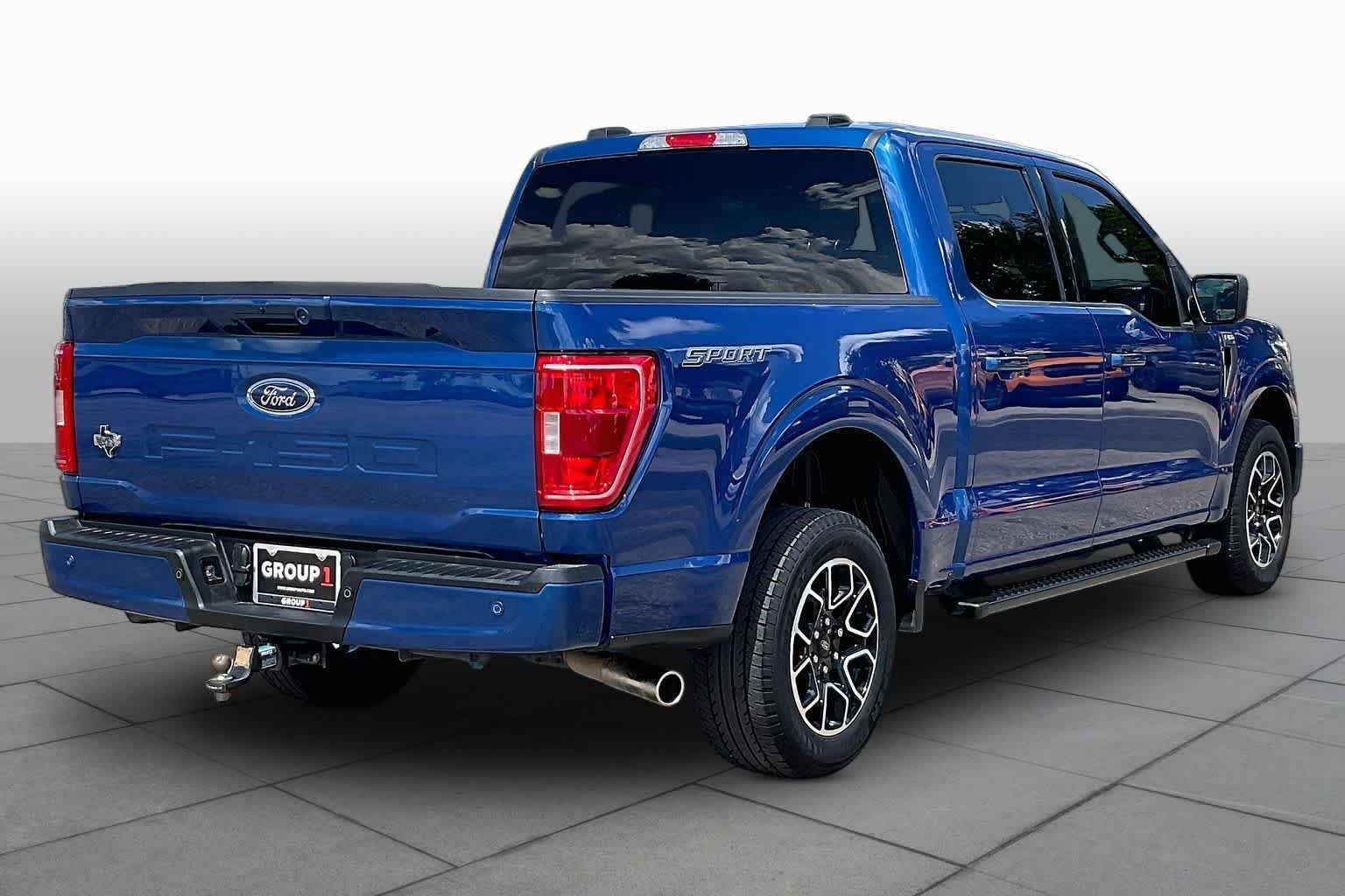 Used 2023 Atlas Blue Metallic Ford XLT image 12