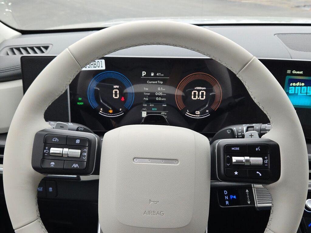 New 2026 Silver Hyundai SEL image 33