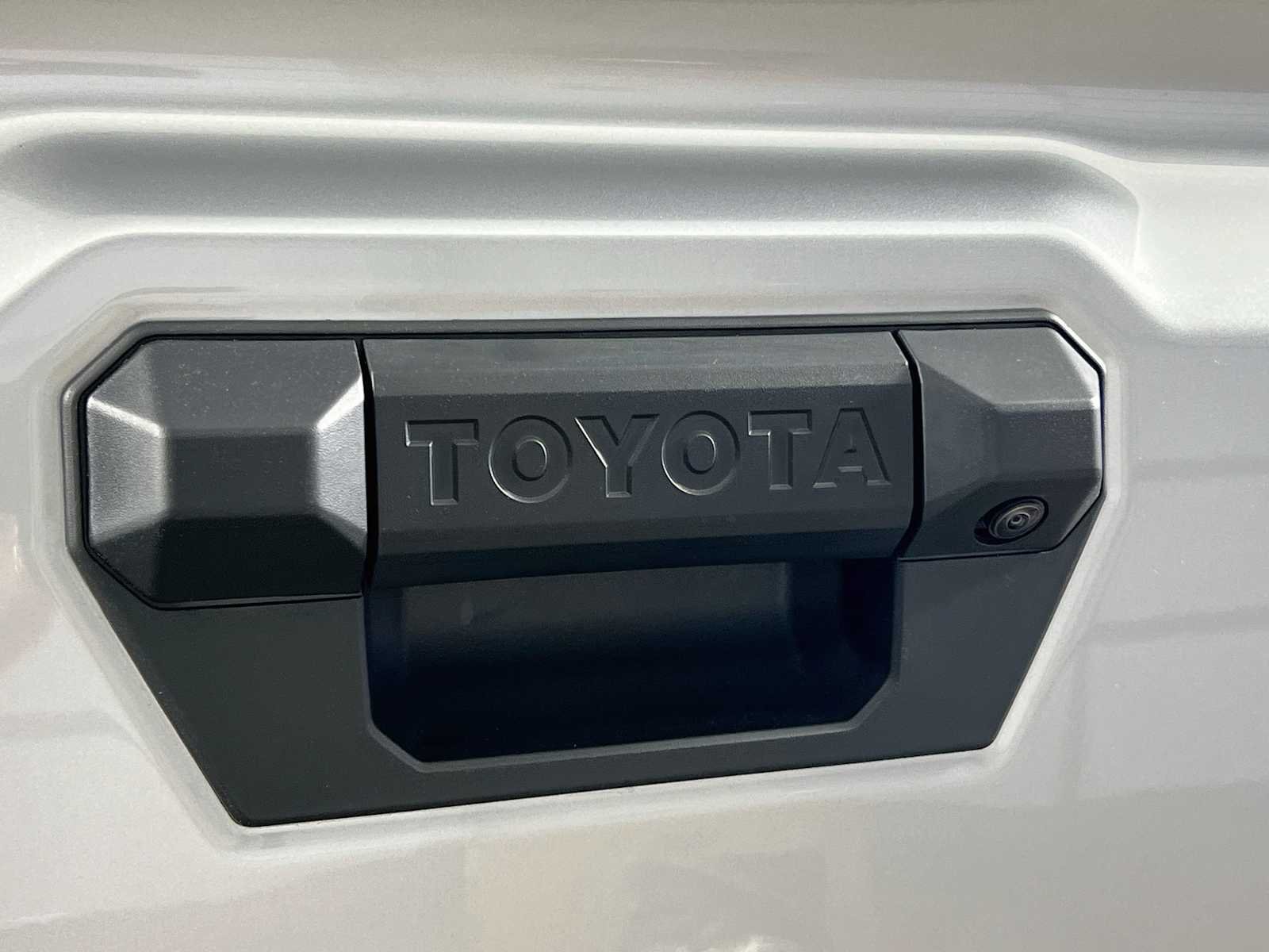 2026 Toyota Tacoma — photo 18