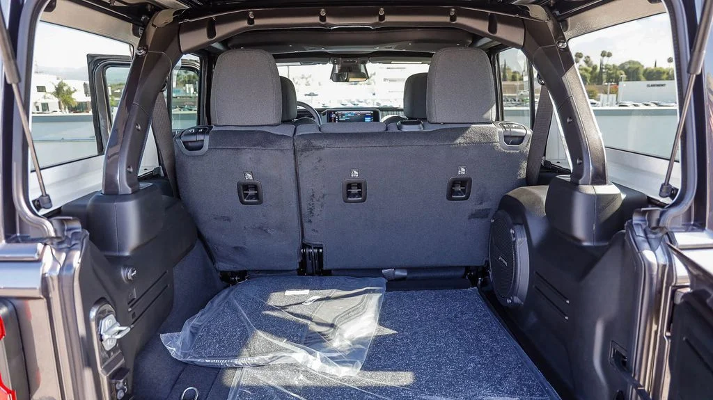 New 2026 Gray Jeep 85th Anniversary Edition image 30