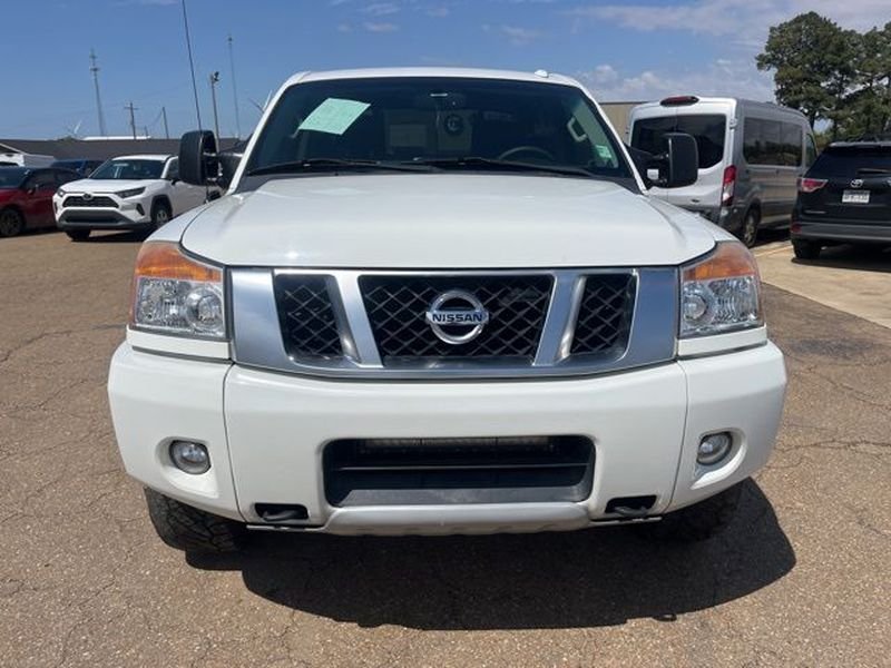 Used 2015 Nissan Titan PRO-4X with VIN 1N6BA0ECXFN513886 for sale in Little Rock