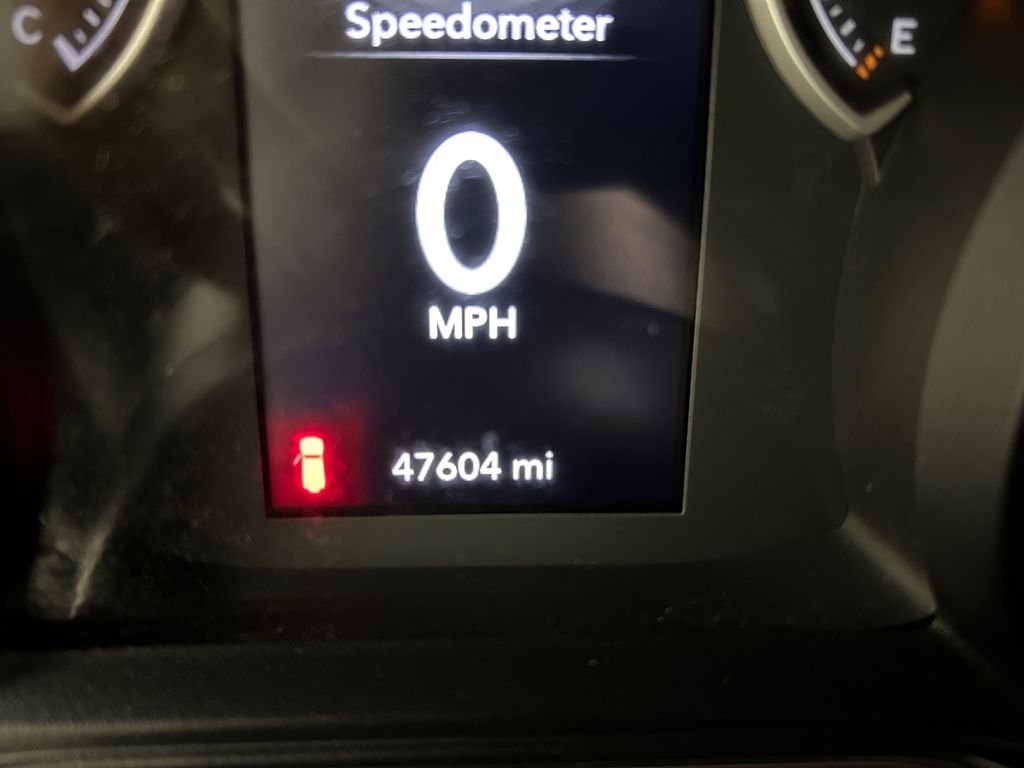 Used 2024 Black Jeep Sport S image 10