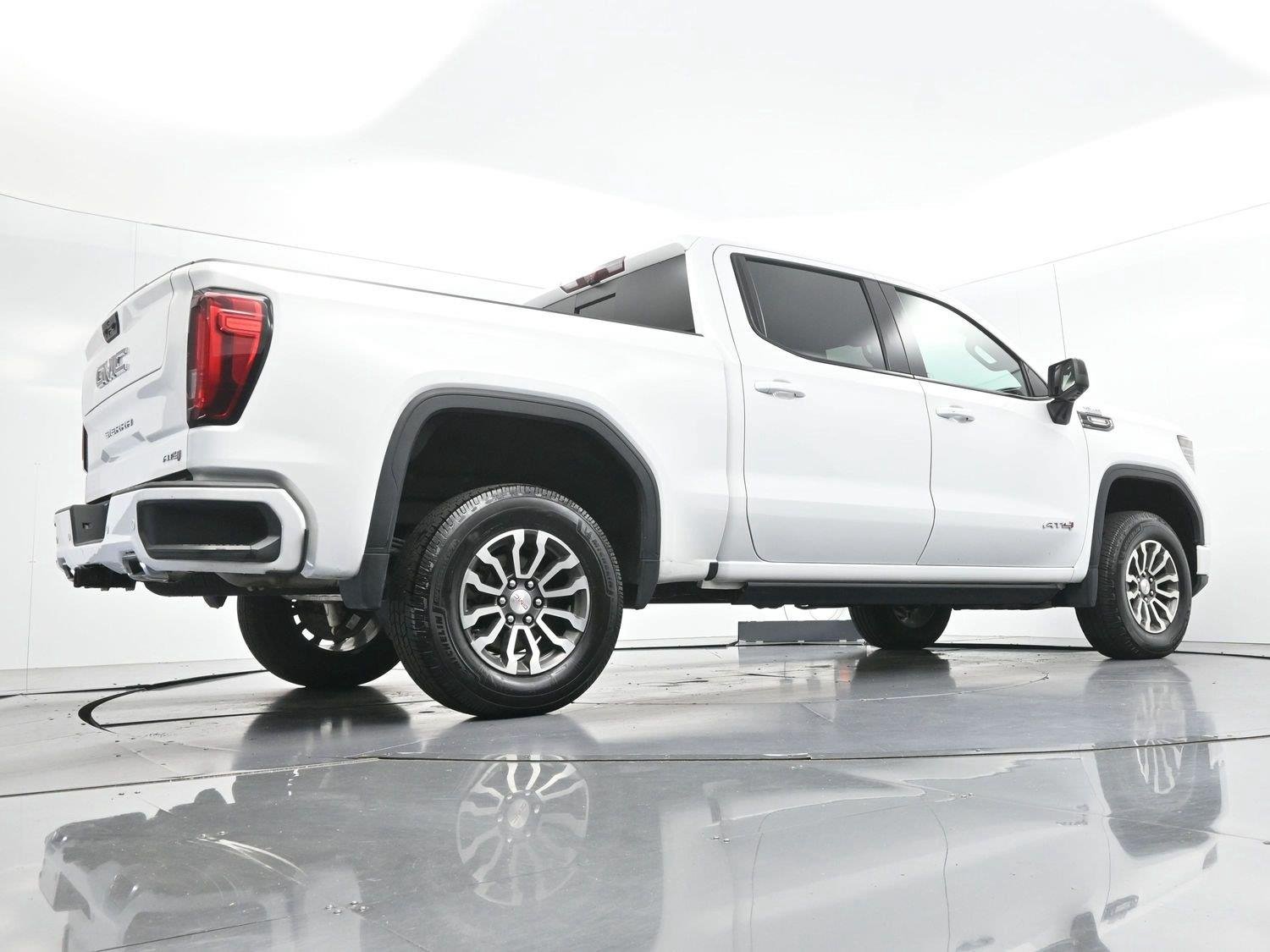 Used 2023 SUMMIT WHITE GMC AT4 image 52