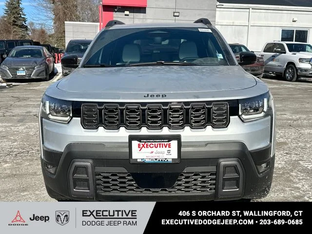 New 2026 Silver Zynith Clear-Coat Exterior Paint Jeep Limited image 6