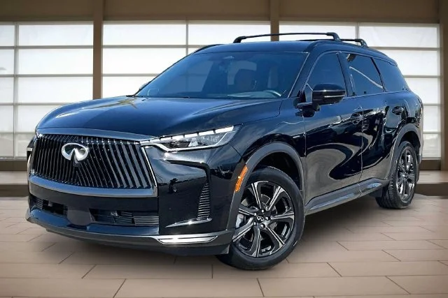 Used 2026 Black INFINITI Autograph image 1