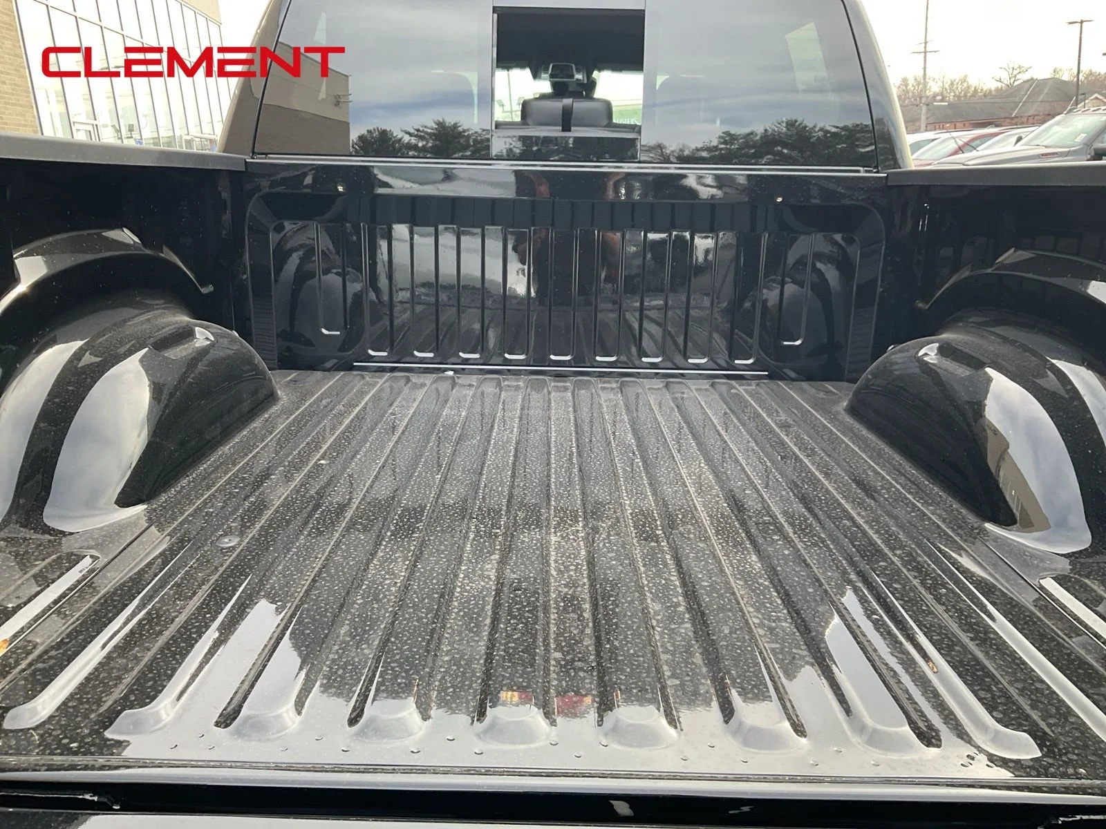 New 2026 Diamond Black Crystal Pearl-Coat Exterior Paint RAM Laramie image 21