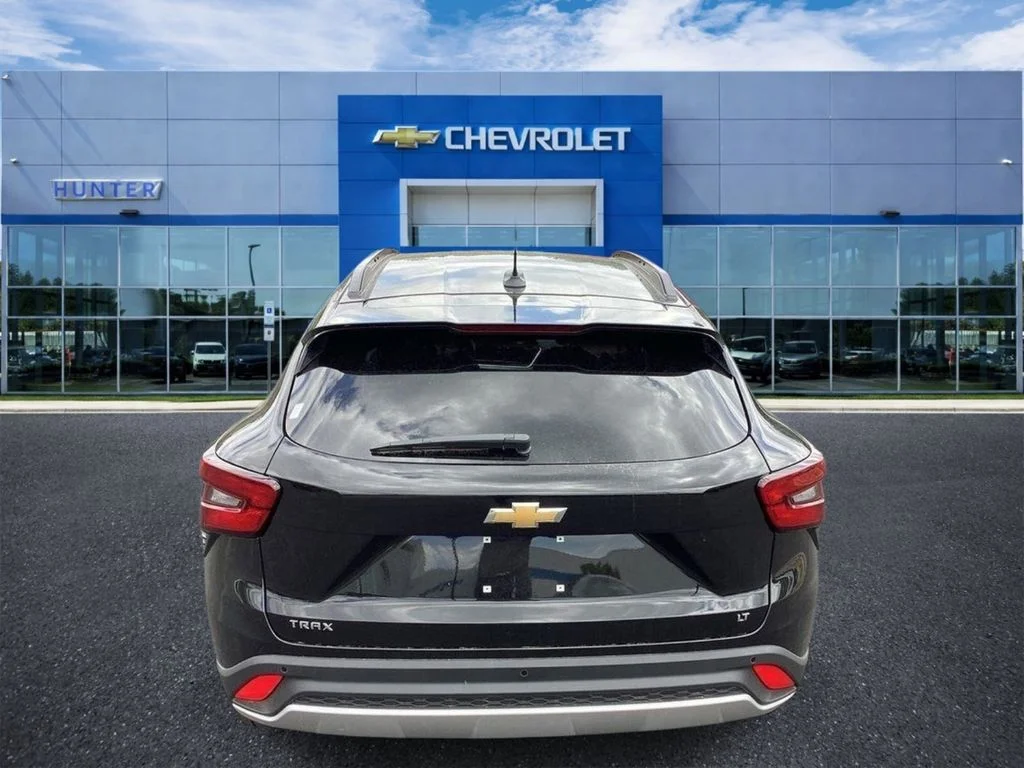 New 2026 Mosaic Black Metallic Chevrolet LT image 3