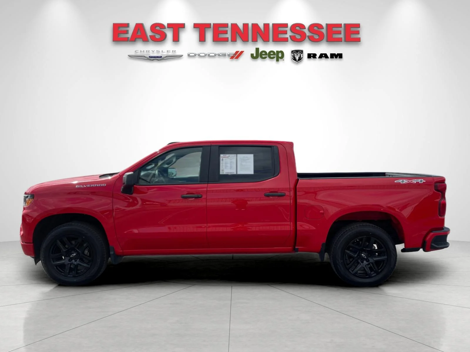 Used 2023 Red Chevrolet Custom image 6