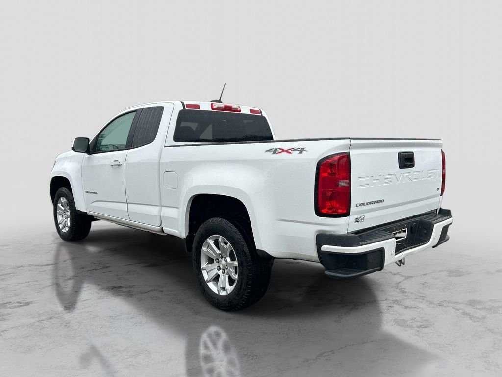 Used 2021 White Chevrolet LT image 3