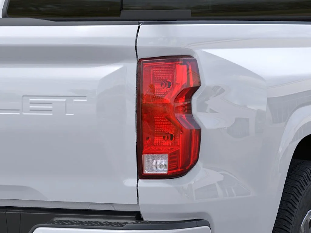 New 2026 Summit White Chevrolet LT image 12