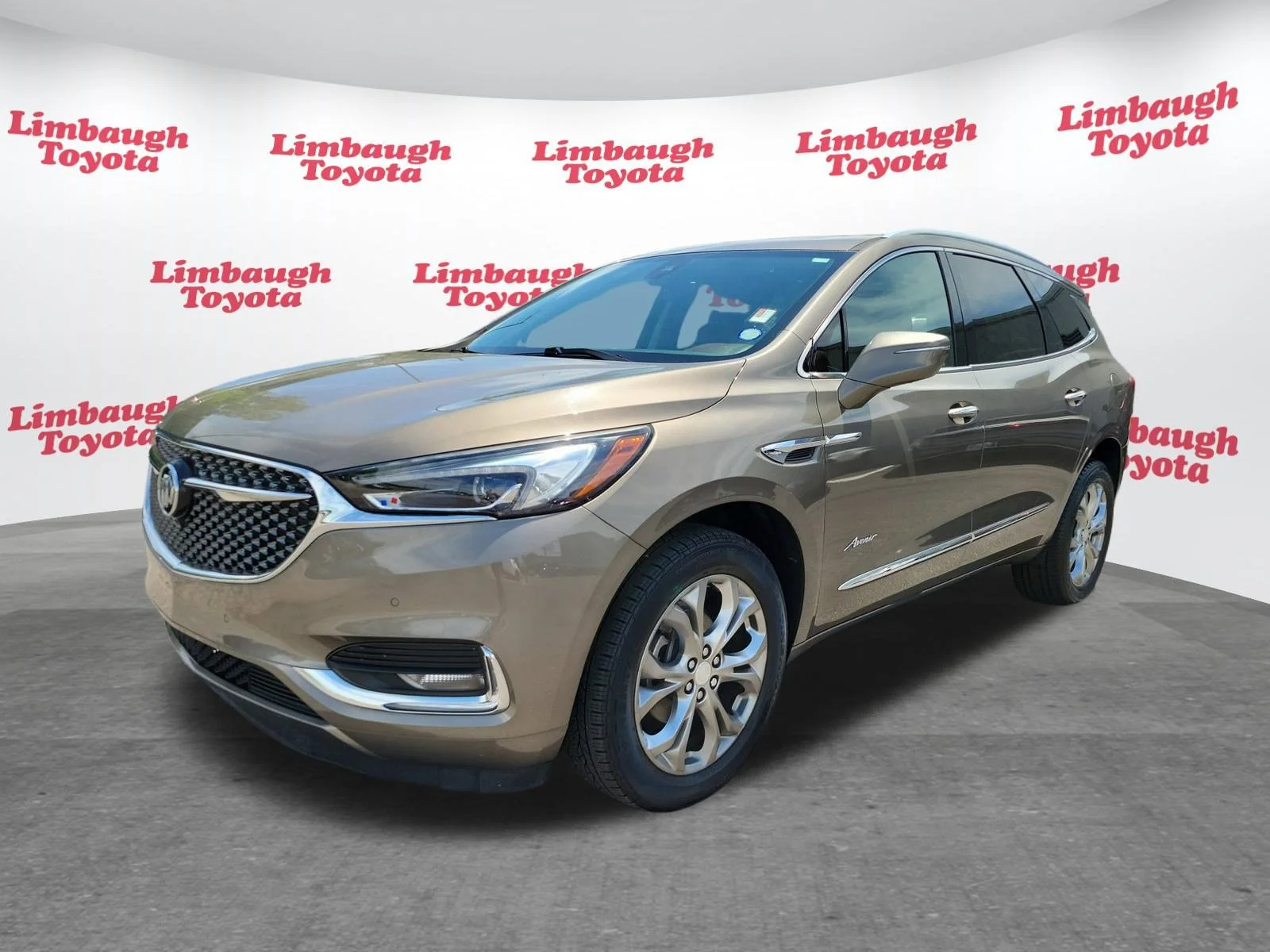 Used 2020 Champagne Gold Metallic Buick Avenir image 24