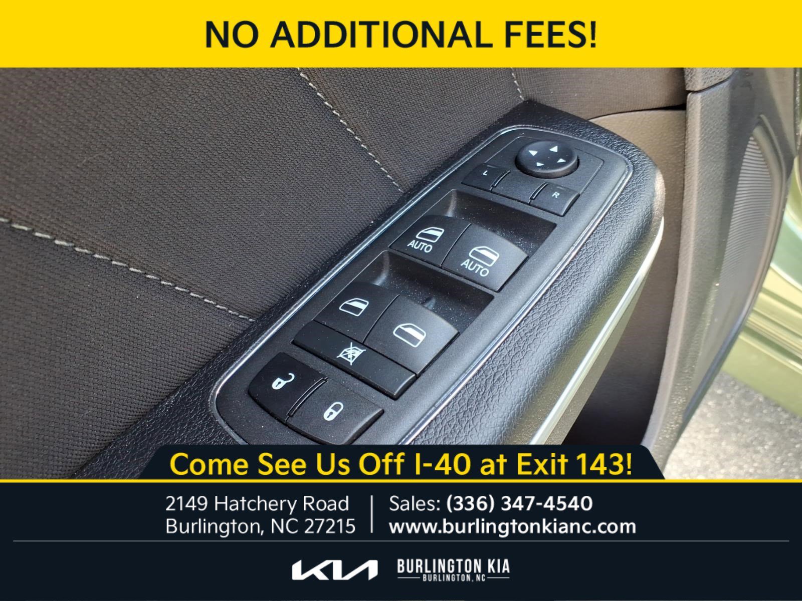 Used 2022 F8 Green Dodge R/T image 9
