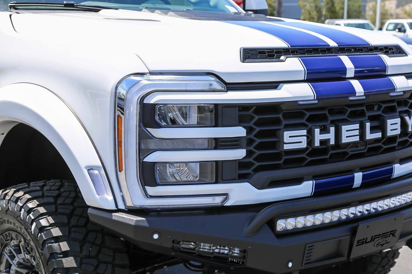 New 2026 Star White Metallic Tri-Coat Ford F-250® Lariat® image 16