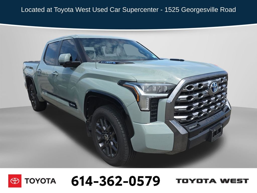 Used 2024  Toyota Platinum image 1