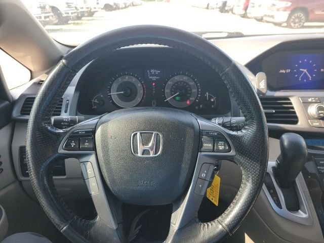 Used 2012 Dark Cherry Pearl II Honda Touring image 12