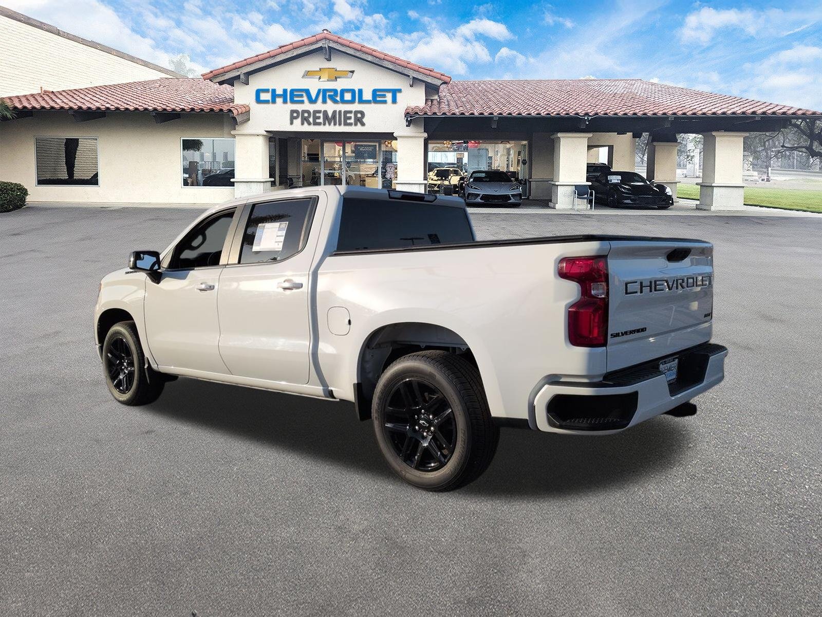 2022 Chevrolet Silverado 1500 RST - Photo 6