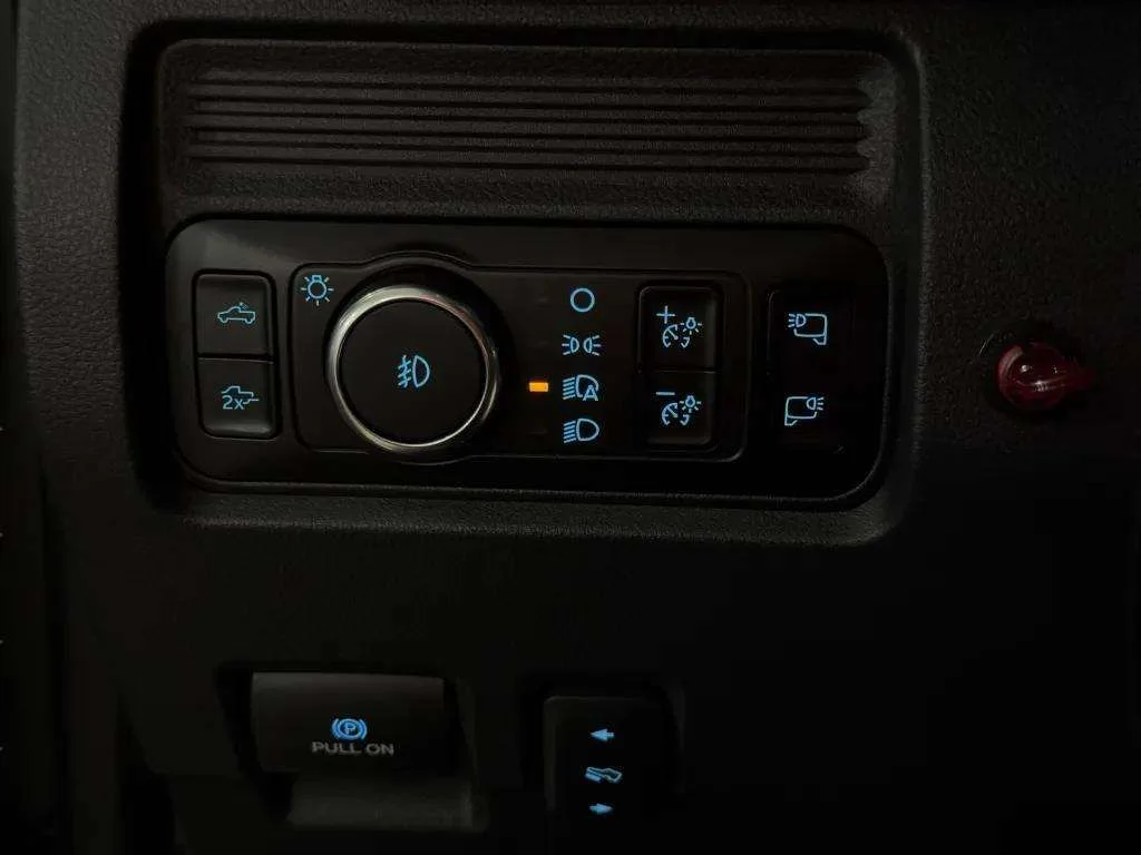 2025 Ford F-250 Super Duty Lariat - Photo 19