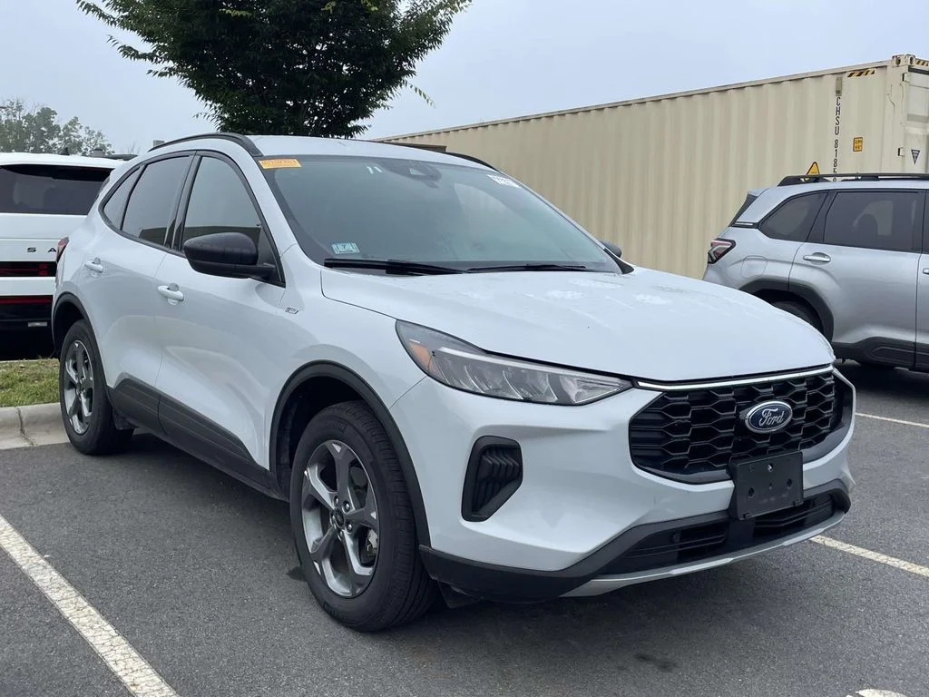 Used 2025  Ford ST-Line image 1