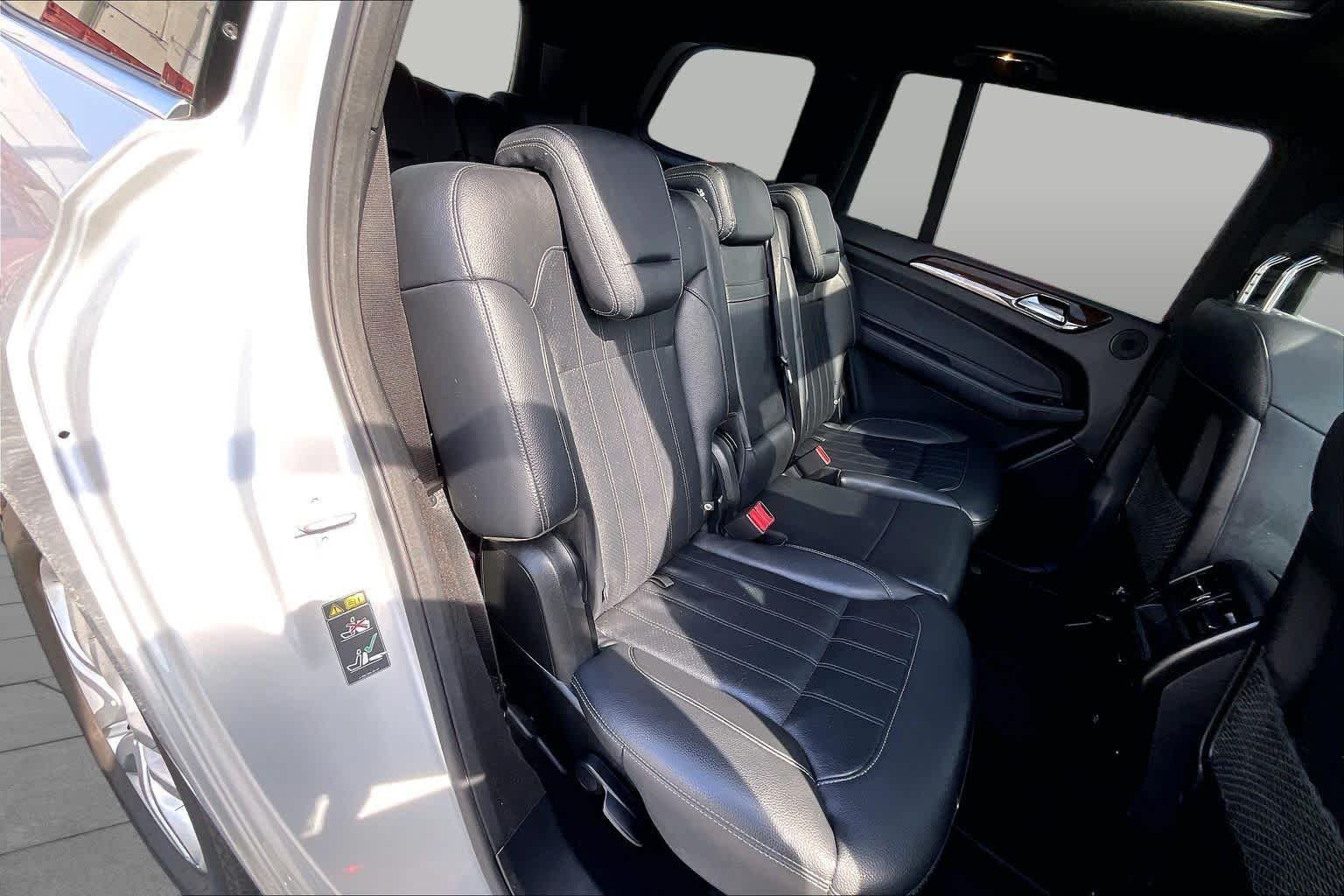 Used 2017 Iridium Silver Metallic Mercedes-Benz GLS 450 image 19