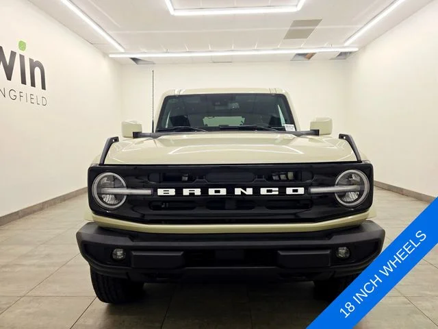 New 2026 Desert Sand Ford Outer Banks® image 7