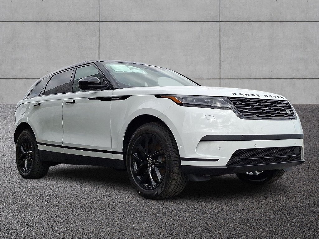 Used 2026 Fuji White Land Rover S image 2