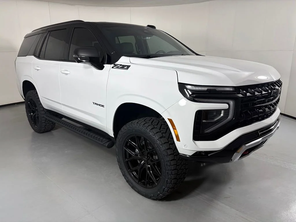 New 2026 Summit White Chevrolet Z71 image 2