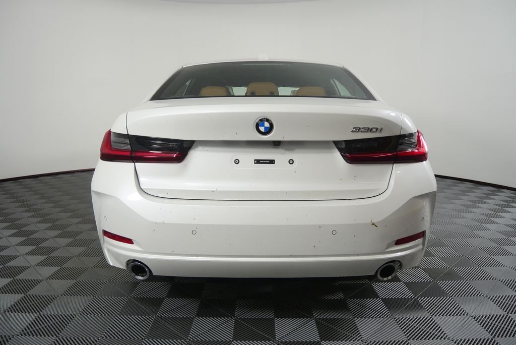 Used 2026 Mineral White Metallic BMW 330i image 4