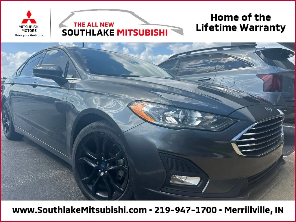 Used 2020 Gray Ford SE image 1