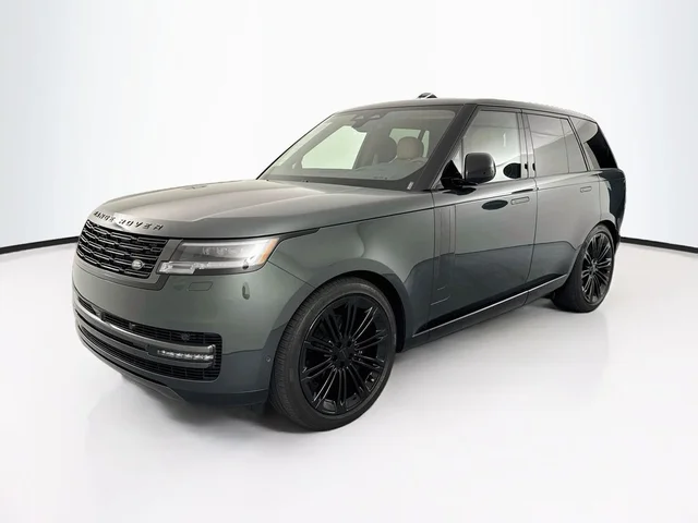 2026 Land Rover Range Rover SE