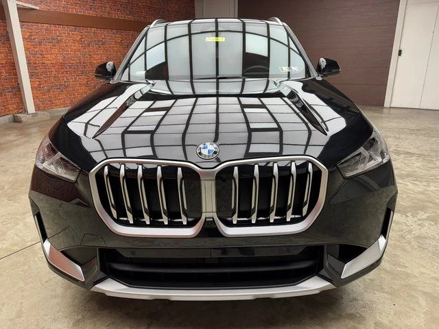 2025 BMW X1 28i - Photo 8
