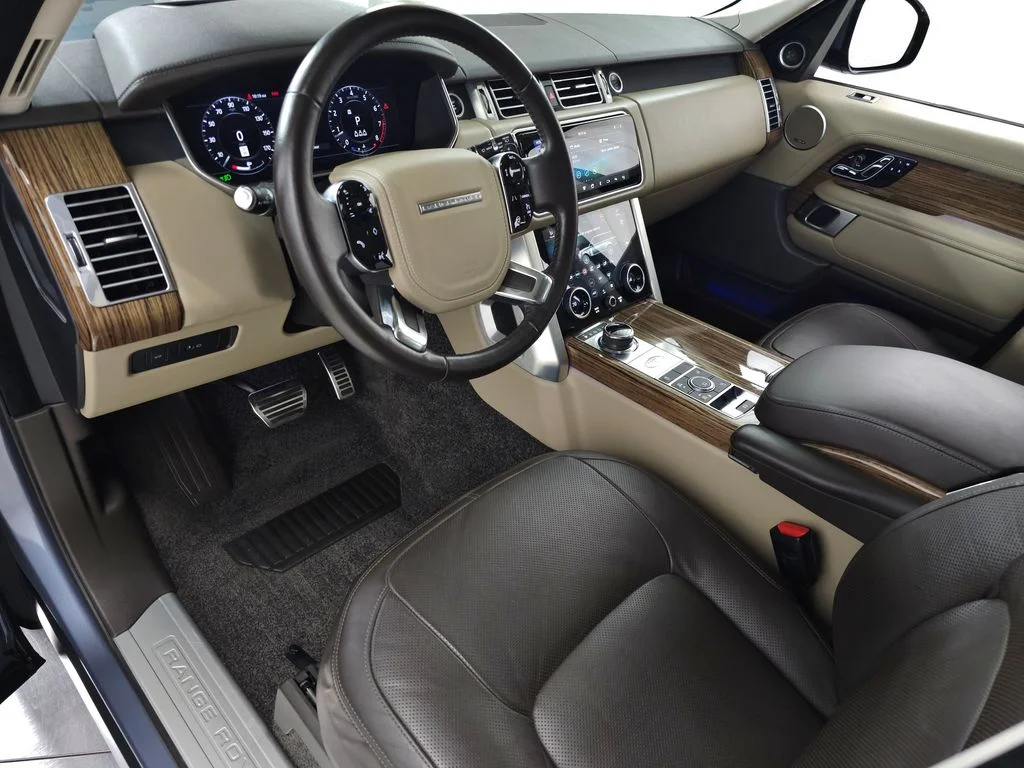 Used 2021 Byron Blue Metallic Land Rover Westminster image 18