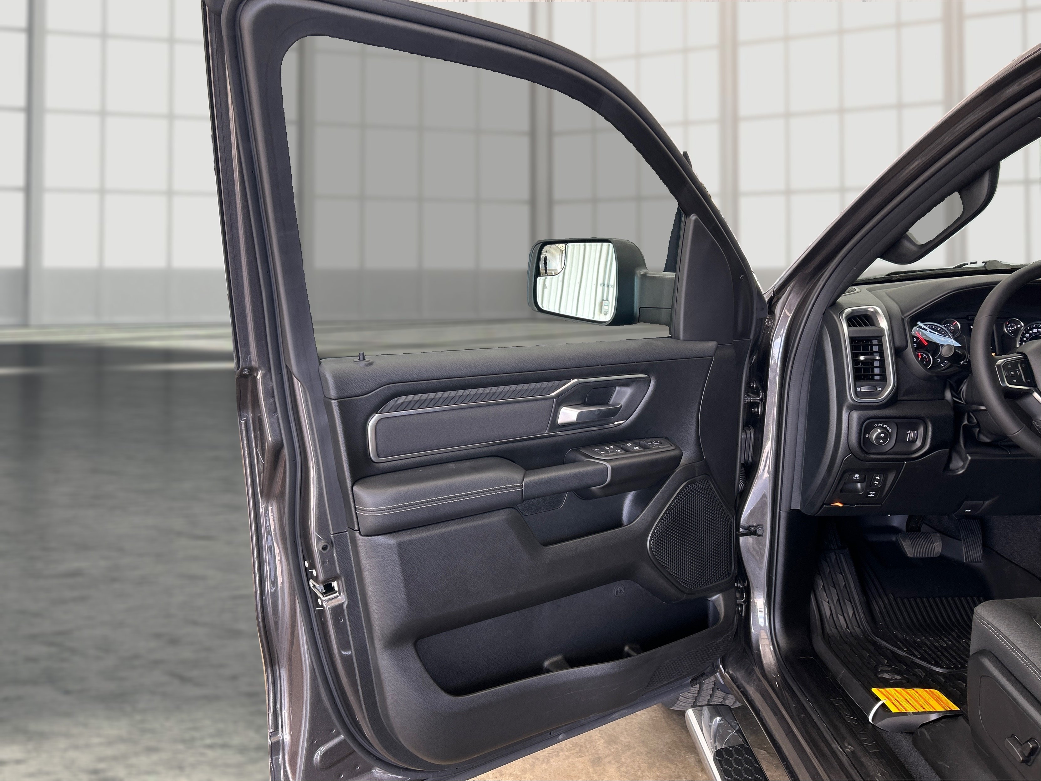 New 2026 Granite Crystal Metallic Clear-Coat Exterior Paint RAM Big Horn/Lone Star image 17