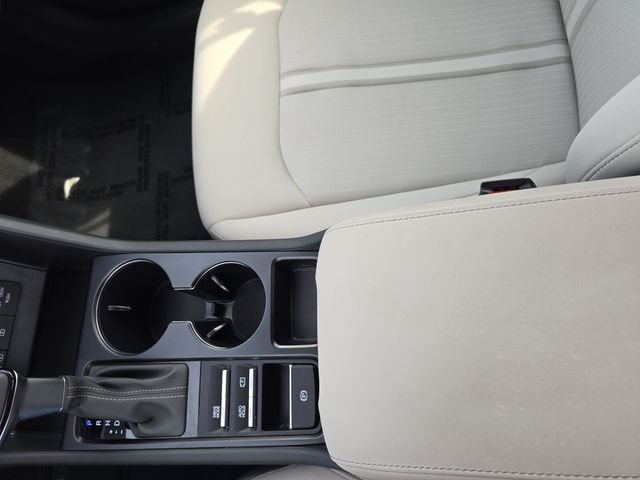Certified Used 2025 White Hyundai SE image 20