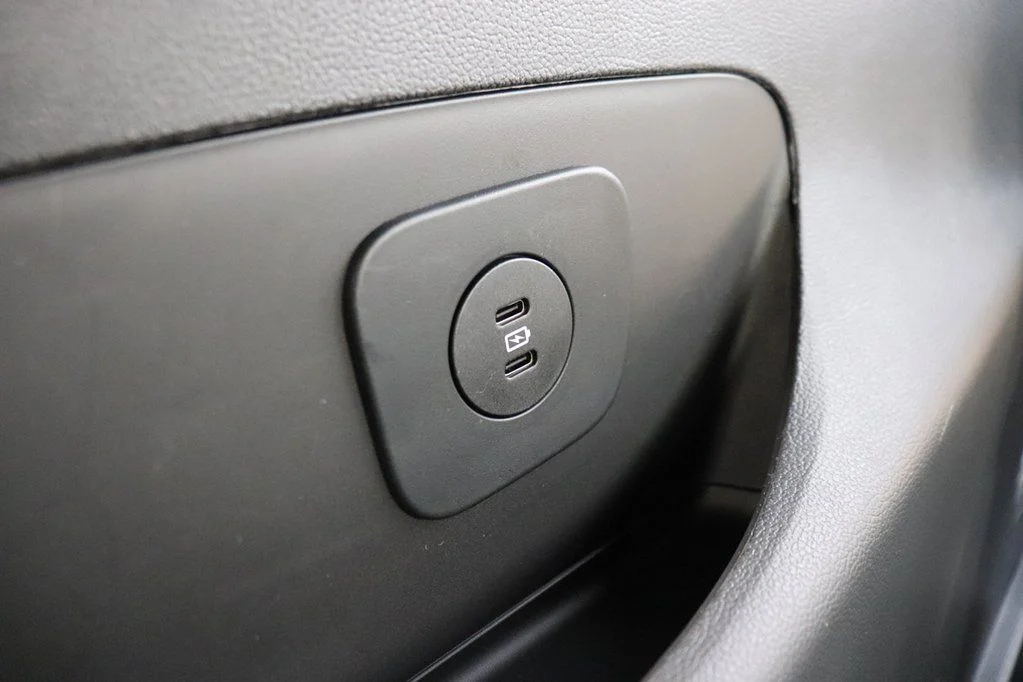 New 2026 Space White Metallic Ford Tremor® image 19