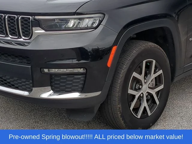 Used 2024 Black Jeep Limited image 17