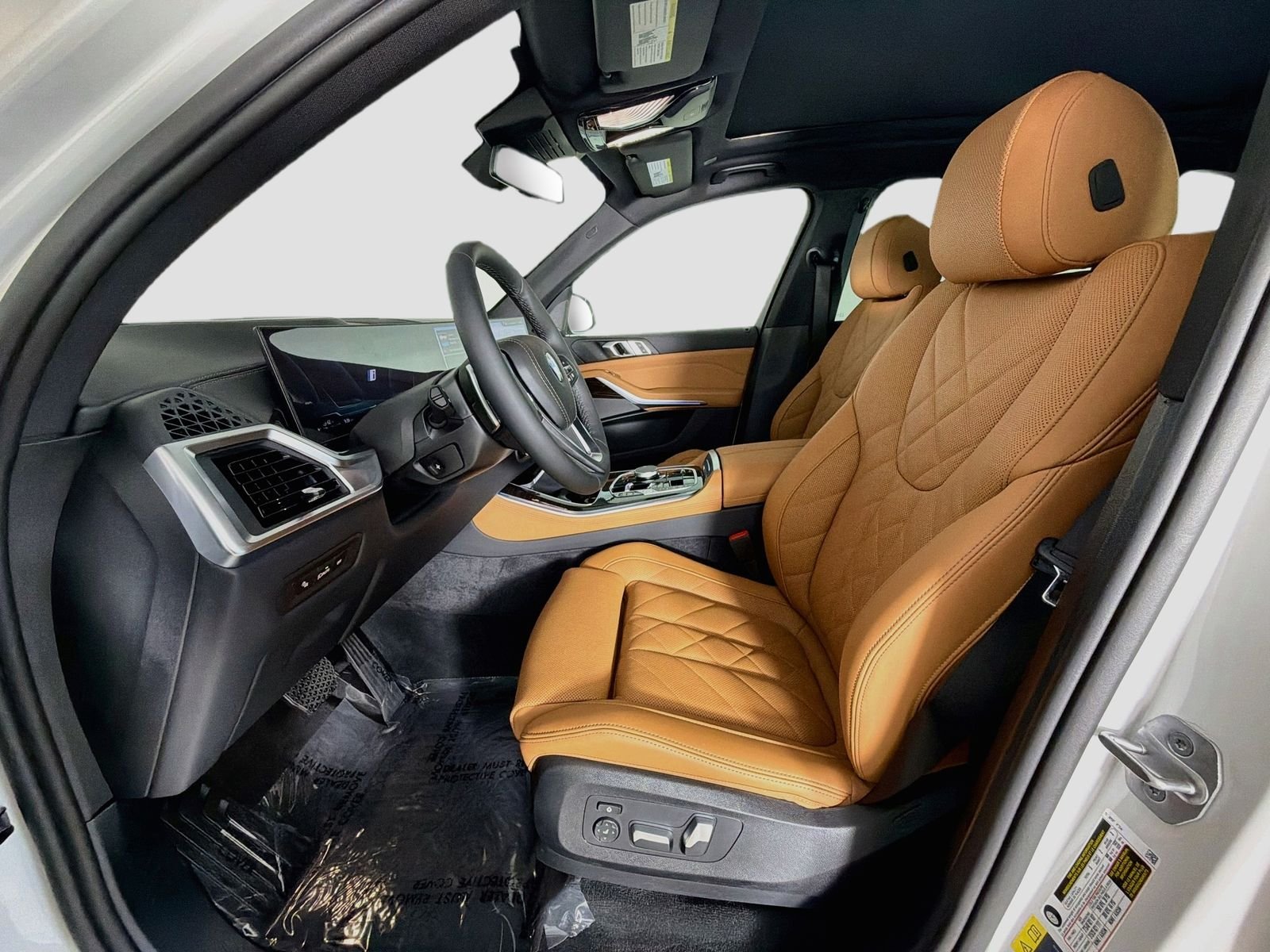 New 2026 Alpine White BMW xDrive50e image 22