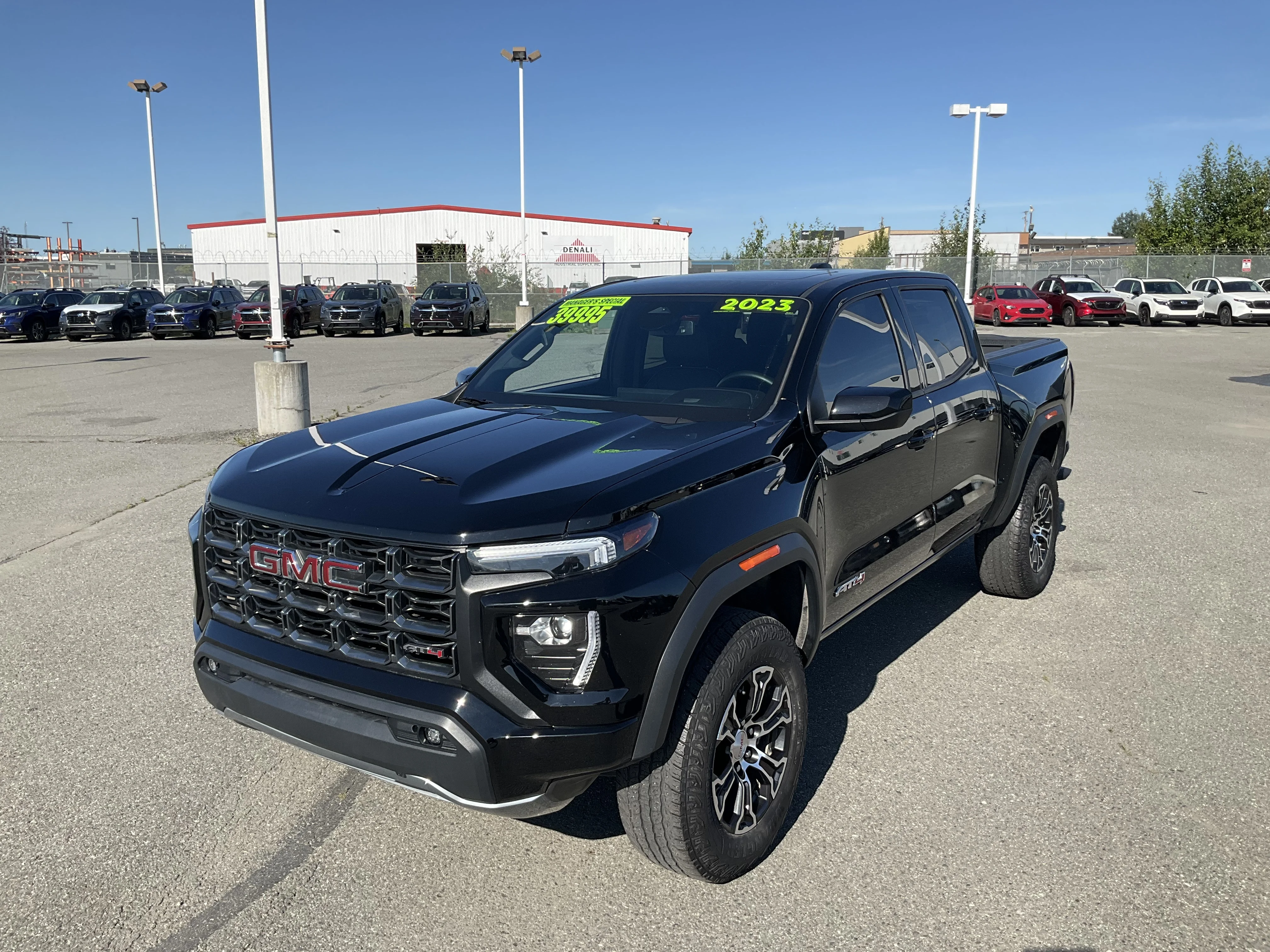 Used 2023 Onyx Black GMC 4WD AT4 image 1