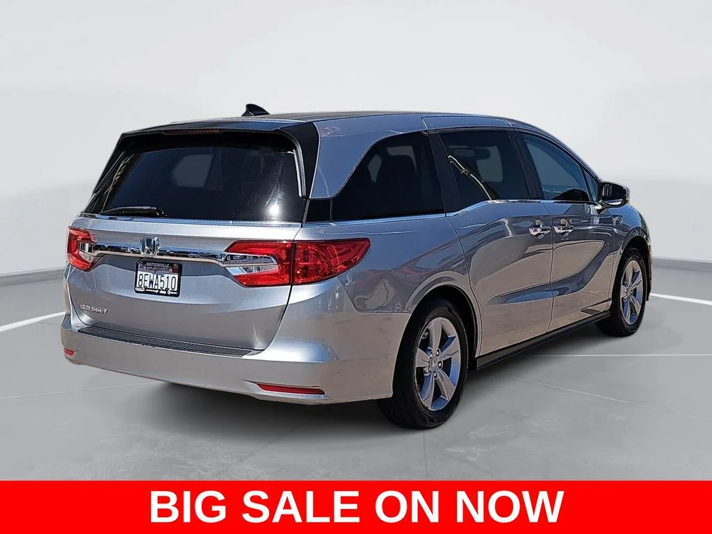 Used 2019 Blue Honda EX image 3