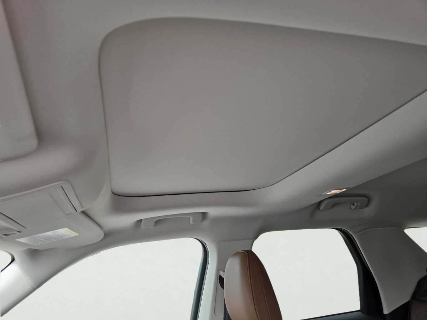 New 2026 Azure Gray Metallic Tri-Coat Ford Outer Banks® image 18