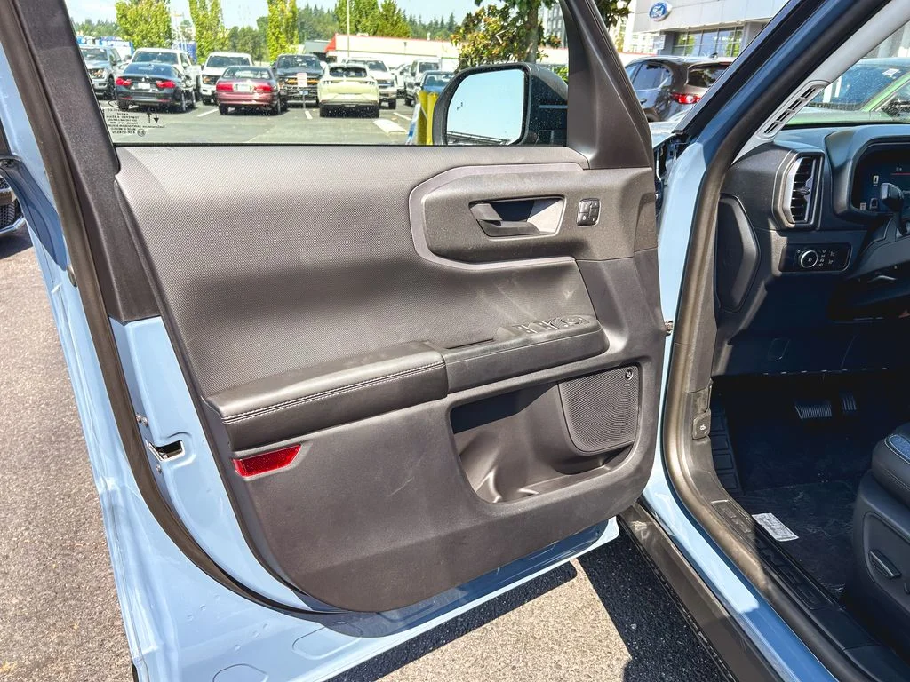 New 2026 Azure Gray Metallic Tri-Coat Ford Outer Banks® image 12