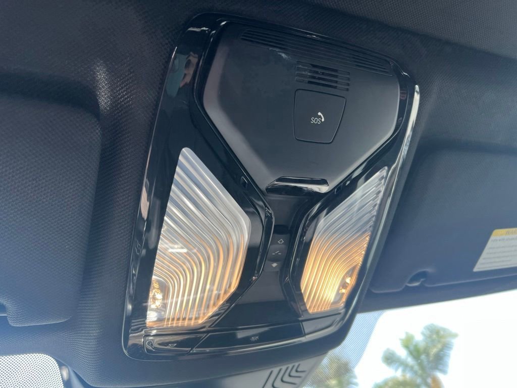 Used 2019 Bluestone Metallic BMW 540i image 18