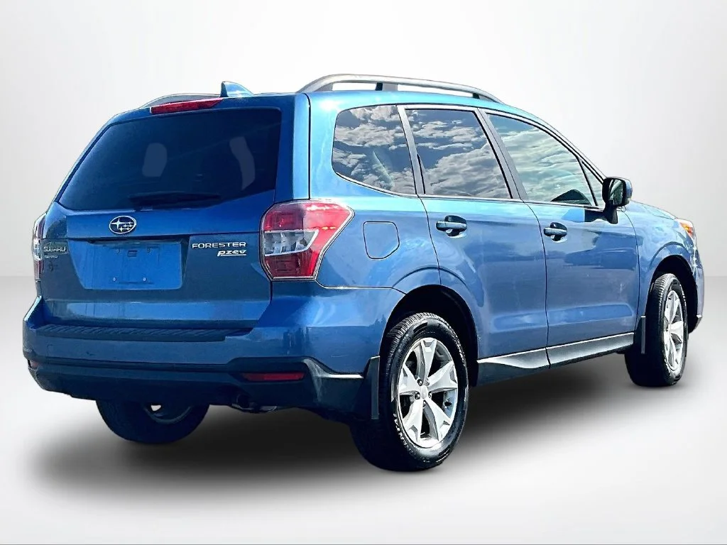 Used 2016 Blue Subaru 2.5i Premium image 2