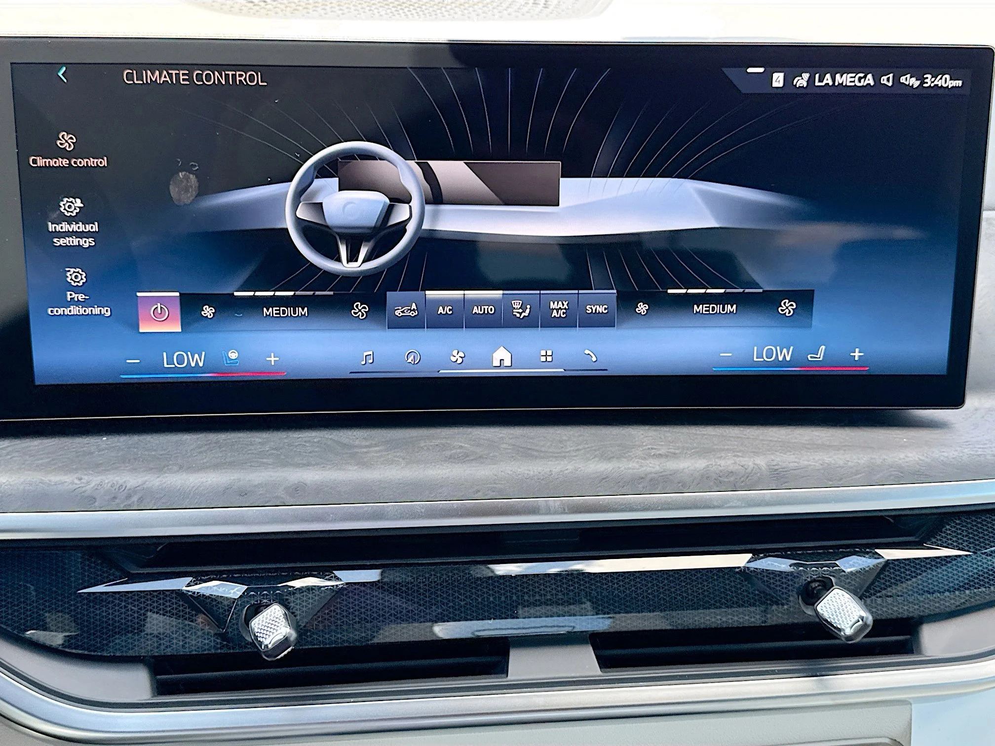 New 2026 Alpine White BMW xDrive50e image 35