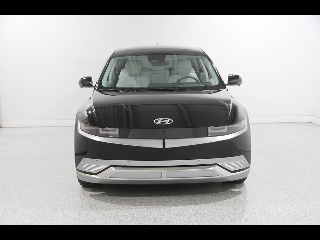 Certified 2024 Hyundai IONIQ 5 Limited with VIN KM8KR4DE1RU313149 for sale in Mentor, OH