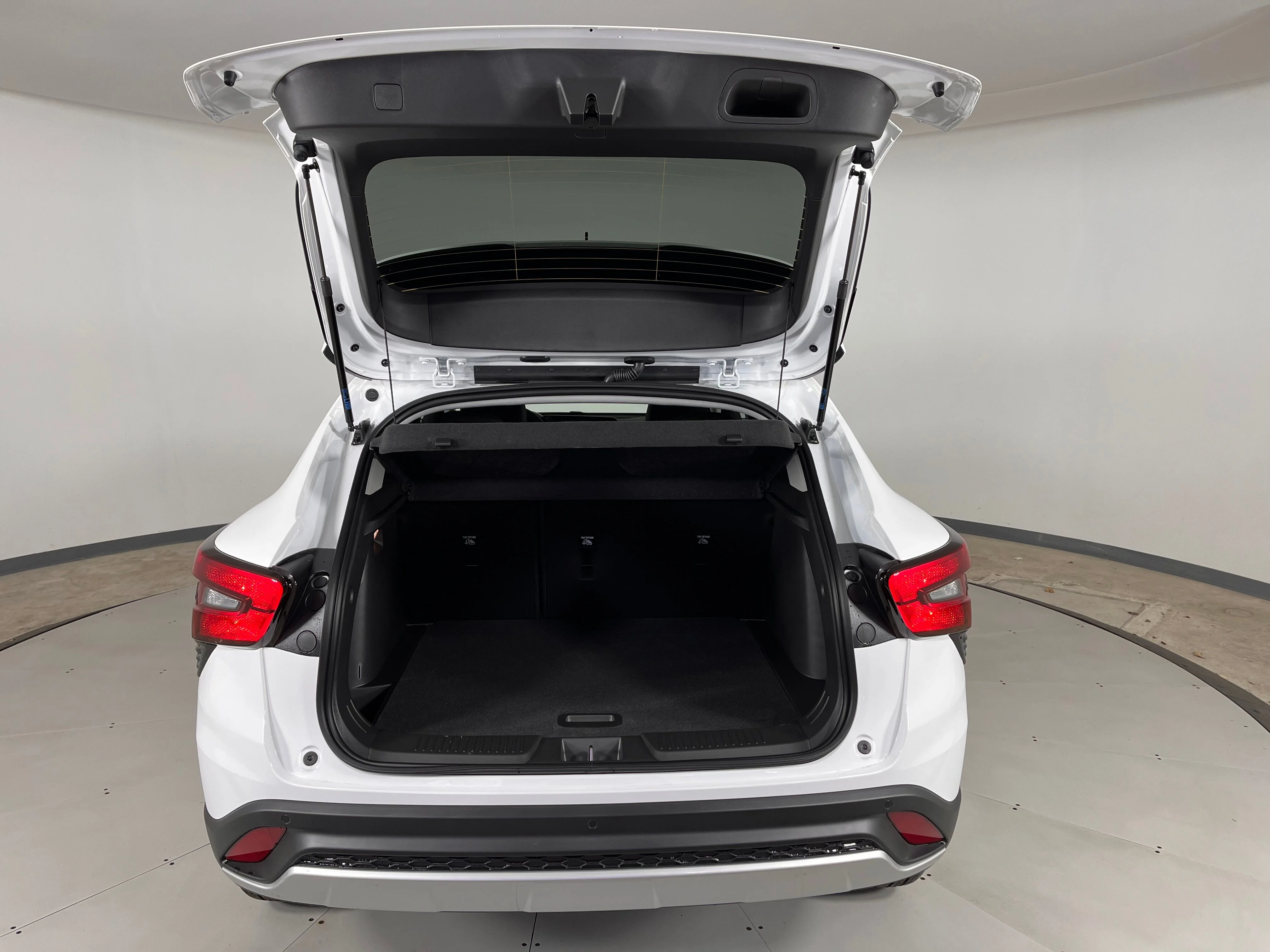 2026 Chevrolet Trax LT - Photo 5