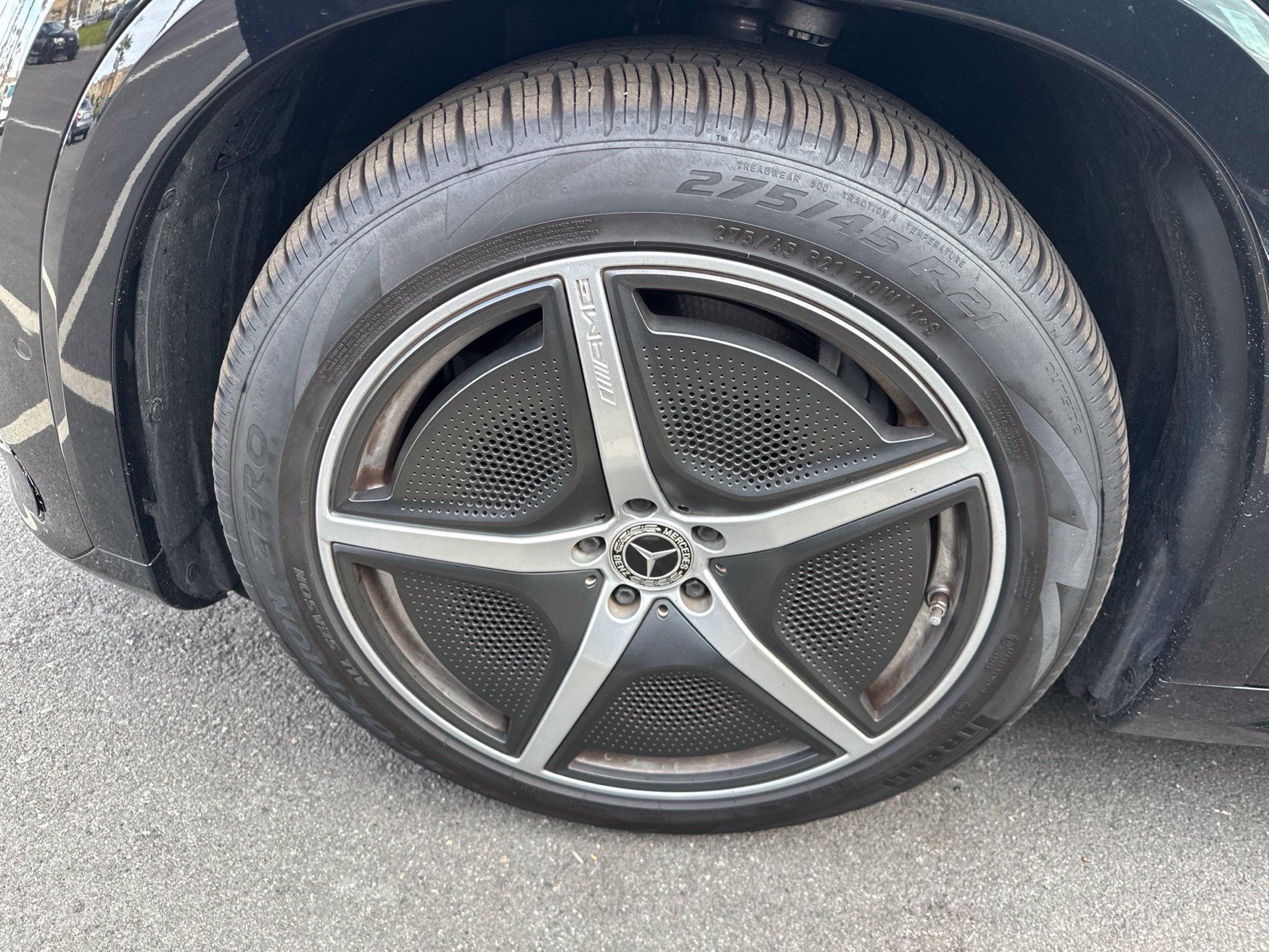 Used 2023 Black Mercedes-Benz 580 image 3