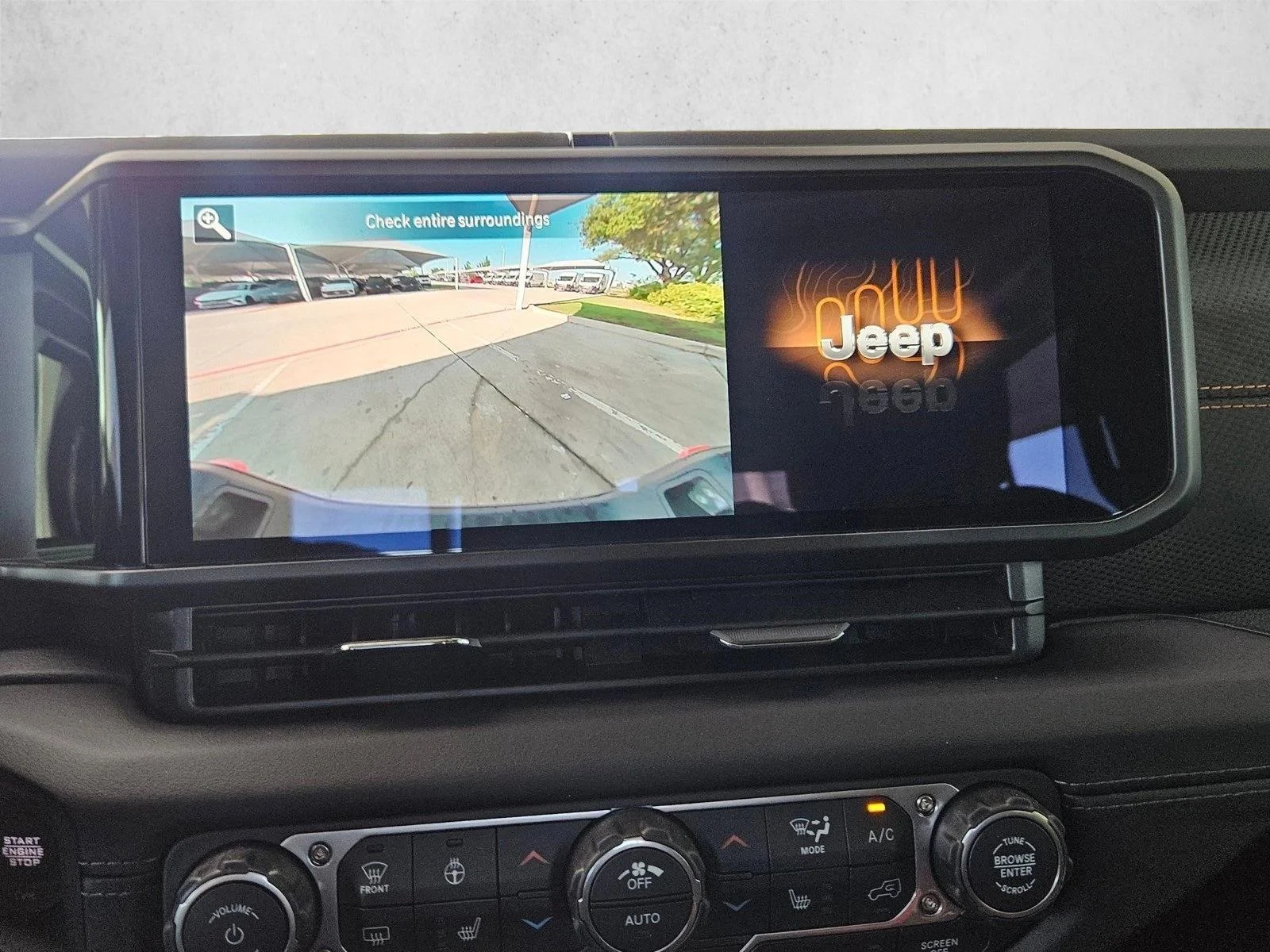 New 2026 Mojito Exterior Paint Jeep Mojave image 13