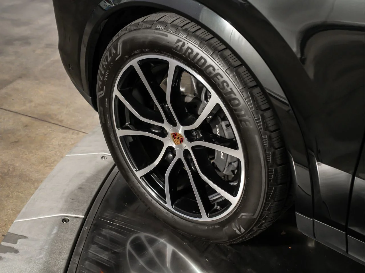 Used 2025 Black Porsche  image 15