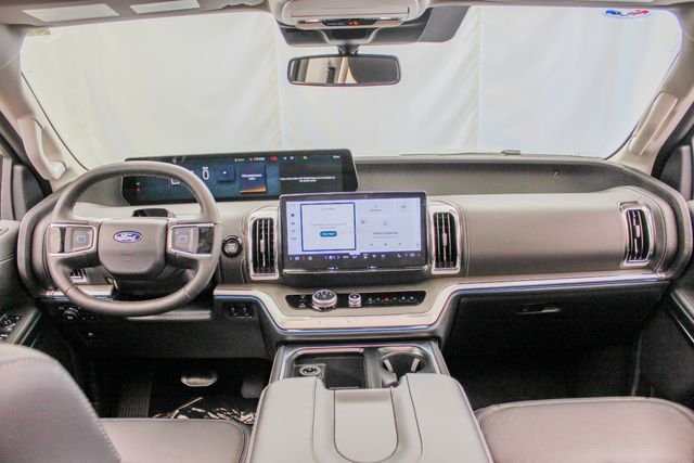 New 2026 Space Silver Metallic Ford MAX Platinum® image 21